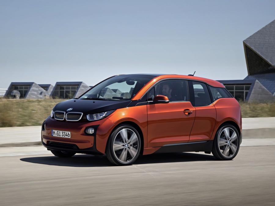  BMW i3 2014 года  (фото 2 из 240)